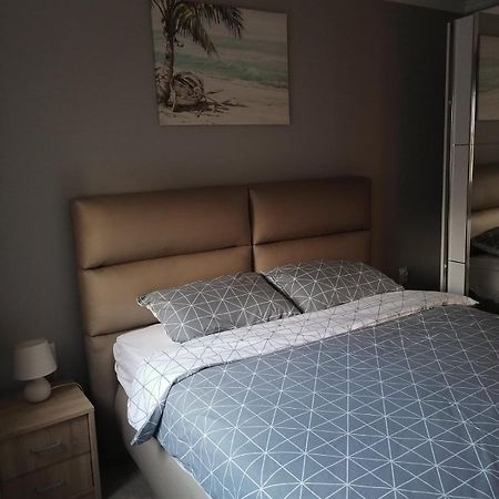 Kingston Apartment Pirot Ngoại thất bức ảnh