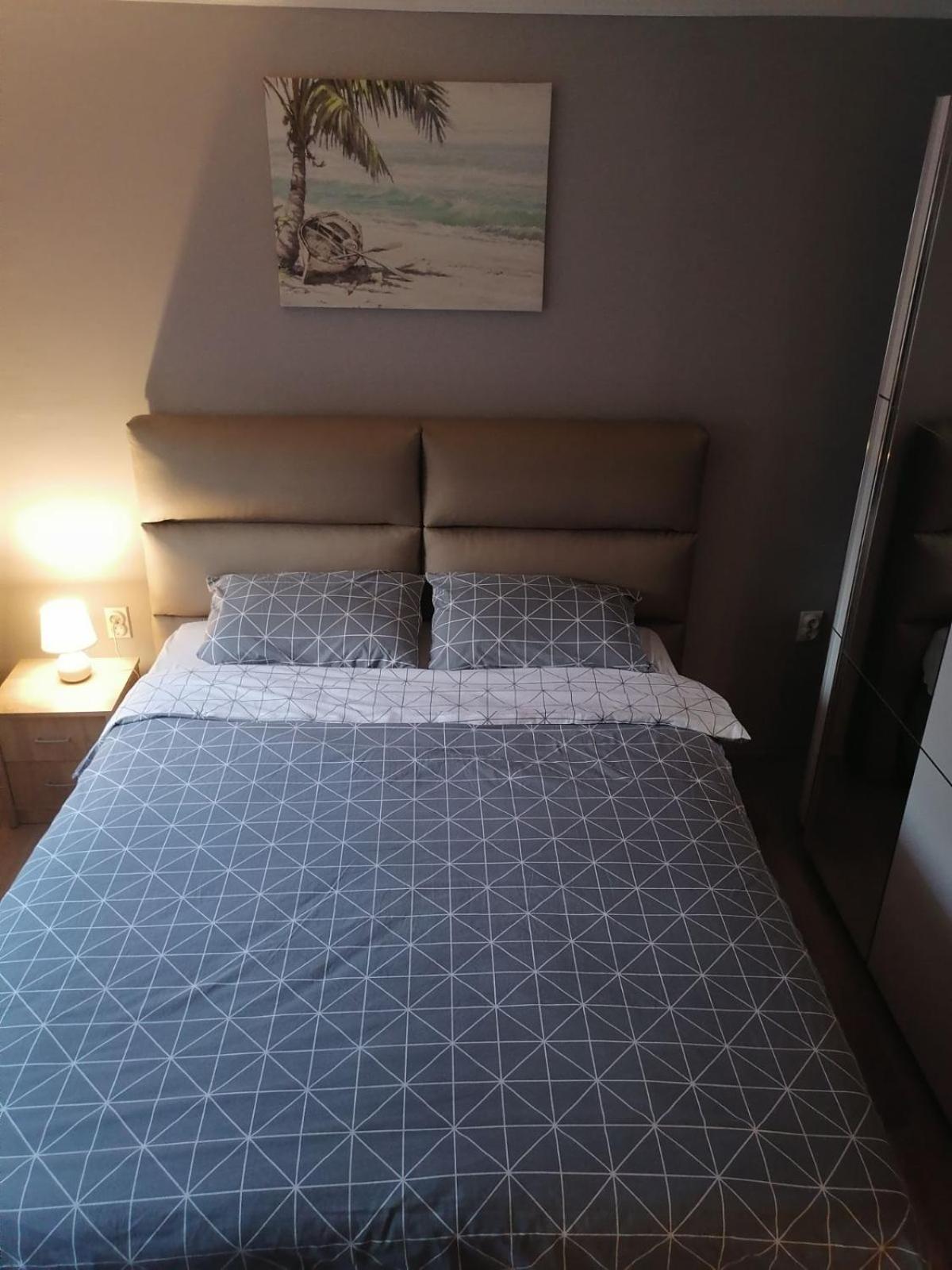 Kingston Apartment Pirot Ngoại thất bức ảnh